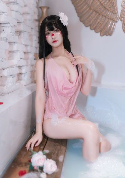 欧美老年壮胖熊丁丁图_DVD电影免费在线