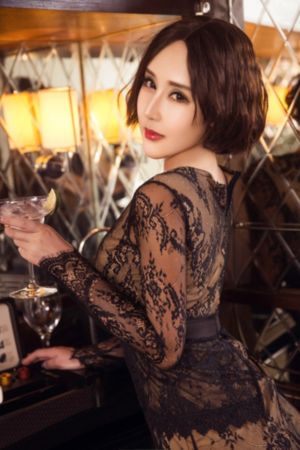 穿越与反穿越txt下载_BD韩语免费观看韩国