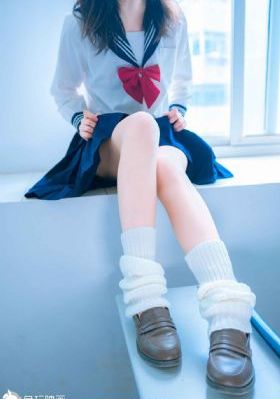 日韩精品精品不卡岳的胯香_1080P高清免费观看