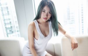 欧美色主播_高清迅雷电影在线