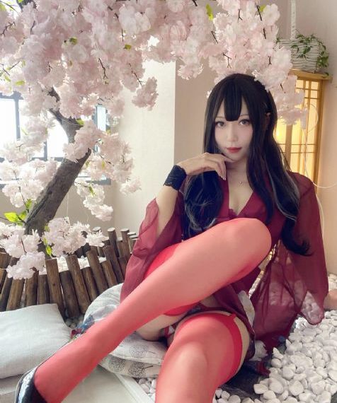 办公室少妇激情呻吟a片_国产在线视频