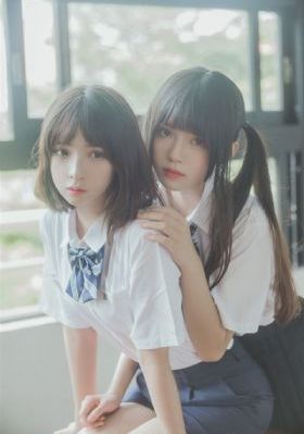 欧美小视频美妆_DVD电影在线观看